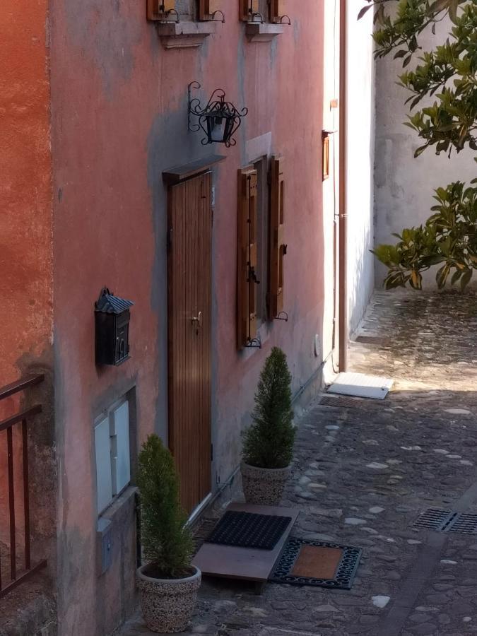 Апартаменти La Chicca Piccola Casina In Affitto Nel Borgo Antico Di Gaggio Montano Bo Екстер'єр фото